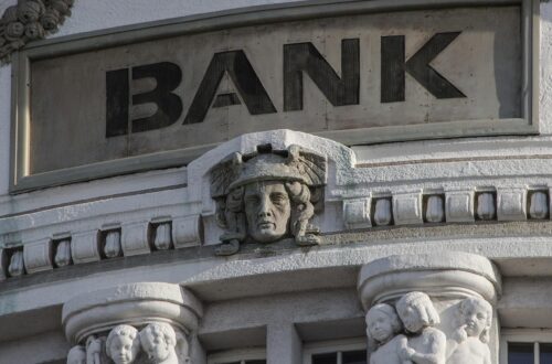 bank, money, shares, save up, capital, financing, banking crisis, credit, banks house, building, architecture, rent, bank building, facade, stone relief, columns, sculptures, historical, monument, stone figure, classical, artful